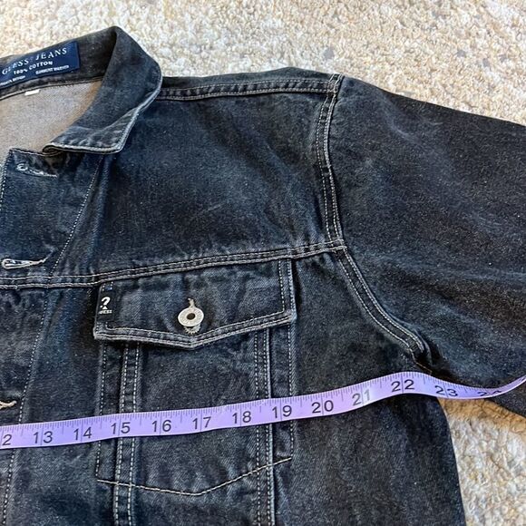 VTG
Guess Mens Faded Washed Black Denim Button Up 4 Pocket Trucker Jacket size M - Picture 8 of 10